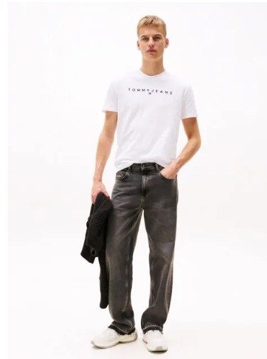 TOMMY JEANS T-Shirt Σε Κανονική Γραμμή Με Κεντητό Λογότυπο-DM0DM20744-White/Άσπρο