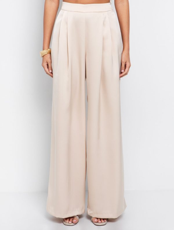 Toi&Moi Satin παντελόνα με πιέτες 20-5758-225-Cream/Κρέμ