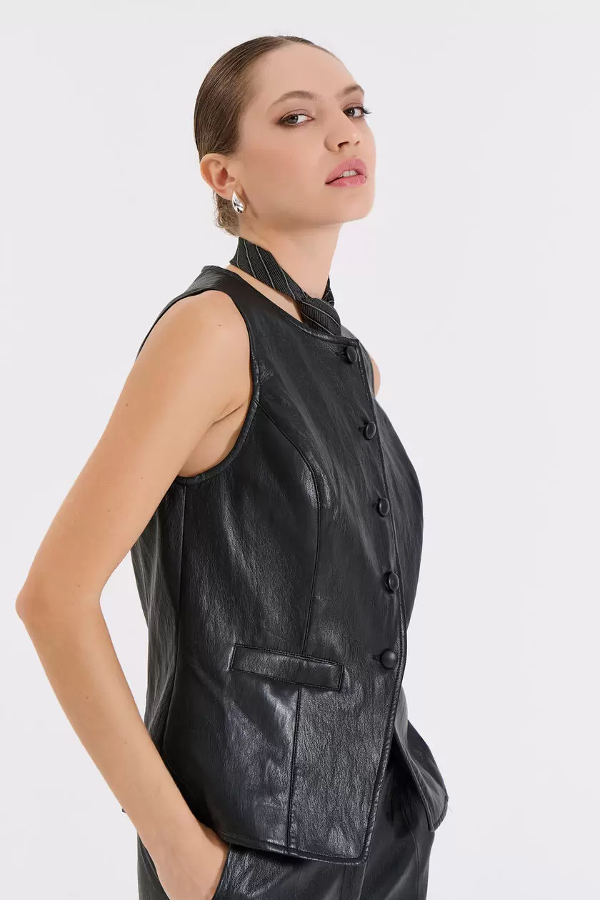 Bill Cost Γιλέκο από Δερματίνη με Κουμπιά 10-010195-0-Black/Μαύρο Bill Cost Γιλέκο από Δερματίνη με Κουμπιά 10-010195-0-Black/Μαύρο