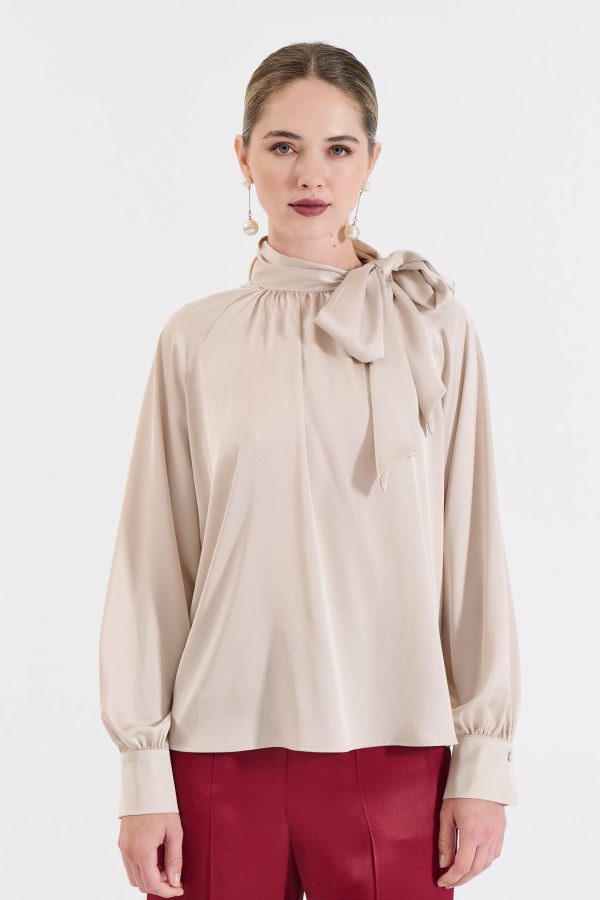 Bill Cost Σατέν Μπλούζα με Δέσιμο Φιόγκο στη Λαιμόκοψη-10-050487-0-Vanilla/Βανίλια