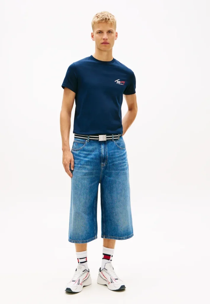 Tommy Jeans SLIM SIGN CHEST TEE Βασικό μπλουζάκι DM0DM22538-Dark night navy/Mπλέ Navy