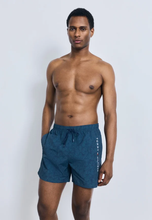 Tommy Hilfiger ORIGINAL PRINT MID LENGTH SWIM SHORTS Μαγιό σορτς UM0UM03811-Aegean Sea/Mπλέ