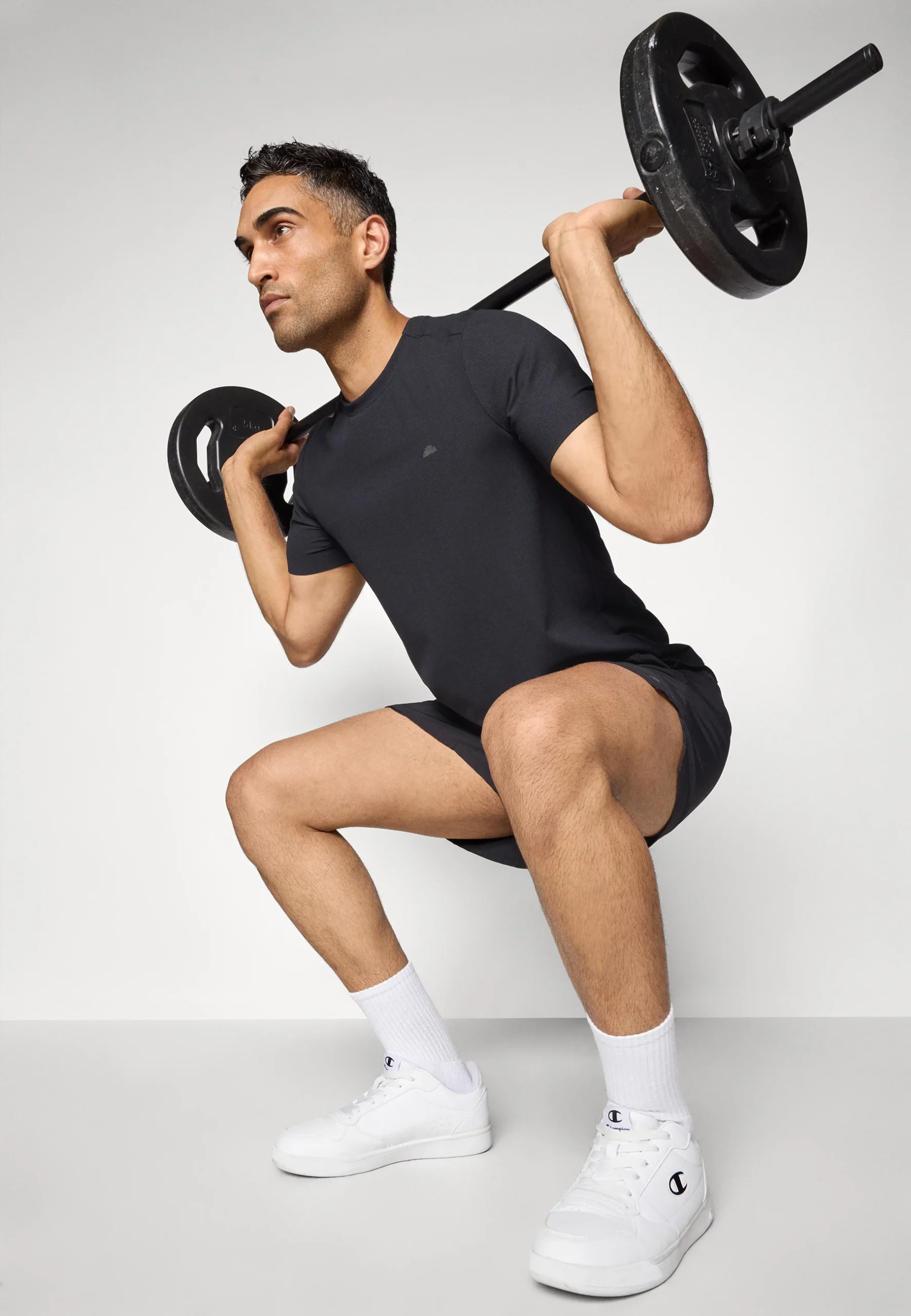 Ellesse TELLER TEE Βασικό μπλουζάκι SHB23442-011-Black/Μαύρο Ellesse TELLER TEE Βασικό μπλουζάκι SHB23442-011-Black/Μαύρο